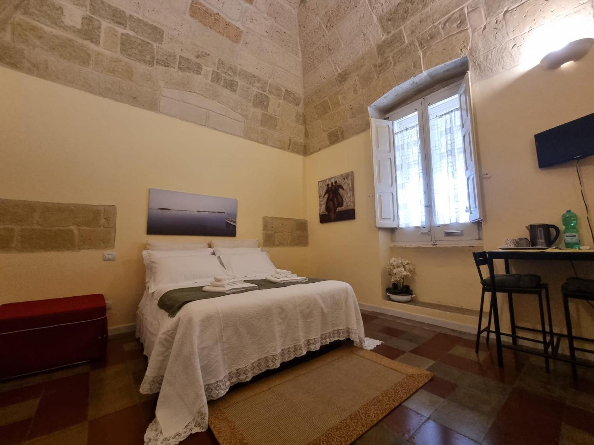 La Volta Bed & Breakfast Lecce Bagian luar foto