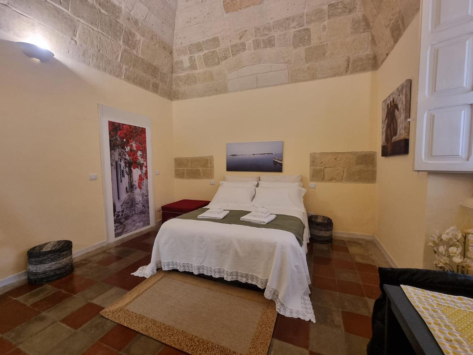 La Volta Bed & Breakfast Lecce Bagian luar foto